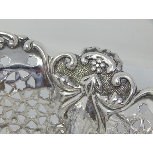 216 - Edward VII silver pierced basket, Birmingham 1902, William Adams Ltd, 212g, 6.9oz