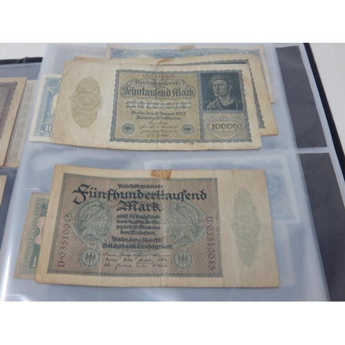 121 - A collection of early banknotes of the World housed in collectors album