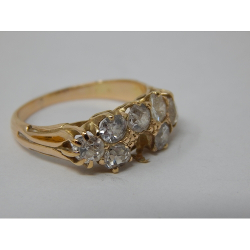 144 - 14ct Gold Ring Diamond Cluster set with 7 diamonds