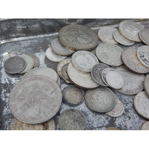 34 - Vintage tin containing a selection of Foreign Silver coinage including USA, Netherlands 21/2 Guilder... 