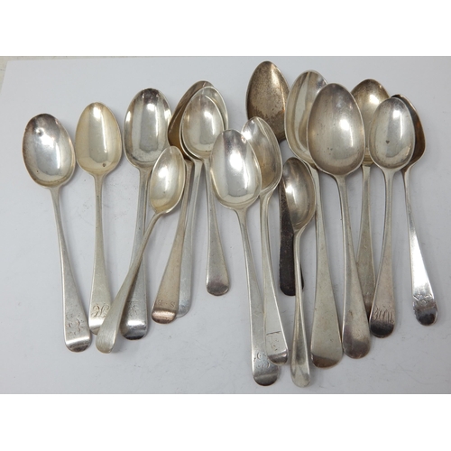 96 - Hallmarked Silver Georgian & Later Spoons: Weight 254g