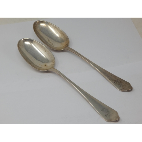 110 - 2 x Silver Rat Tail Serving Spoons: Hallmarked London 1929 by Lionel Alfred Crichton, Old Bond Stree... 