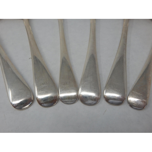 131 - 6 x Hallmarked Silver Soup Spoons: Various Dates & Makers: Length 19.5cm: Weight 380g