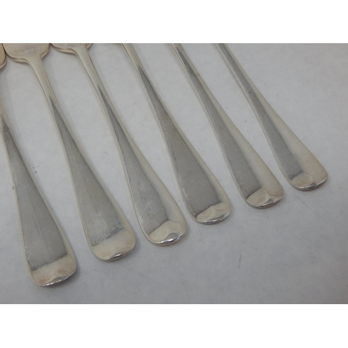 132 - 6 x Hallmarked Silver Dessert Forks: Various Dates & Makers: Length 17cm: Weight 308g