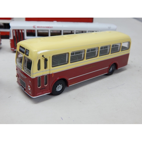 265 - Wilts & Dorset Die Cast Model Buses: From The Estate of a Private Collector (12)