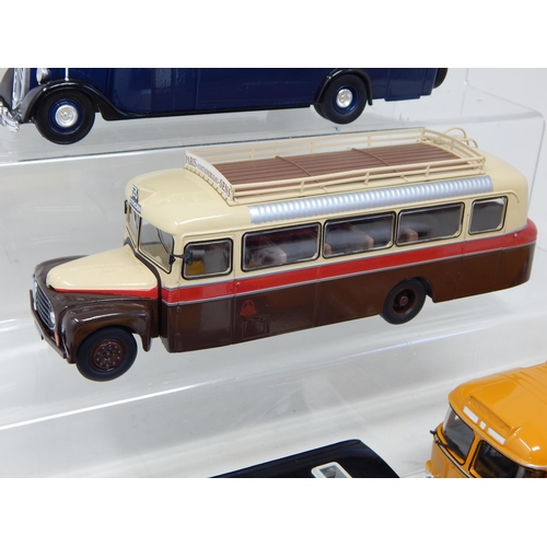 267 - Foreign Die Cast Model Buses & Coaches: From The Estate of a Private Collector (9)