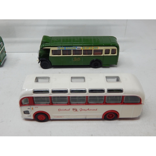 272 - Southern Vectis, Seaview Services, Bristol & United Die Cast Model Buses & Coaches: From The Estate ... 