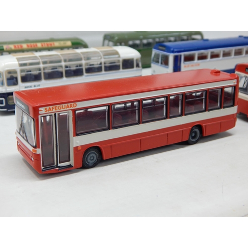 273 - South Midland, East Midland, John Fishwick & Sons, Royal Blue, Safeguard & Blue Saloon Model Buses &... 