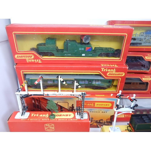 276 - A Large Quantity of Tri-ang Hornby Railway Items to Include: Battle of Britain Loco 