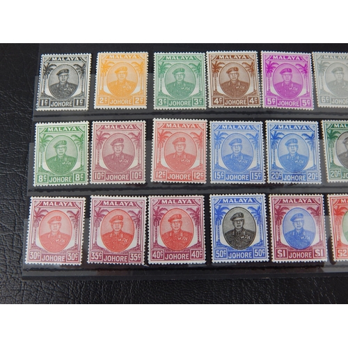 238 - Malaysia-Johore 1949-55 set MH