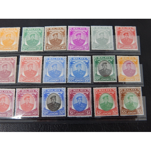 238 - Malaysia-Johore 1949-55 set MH