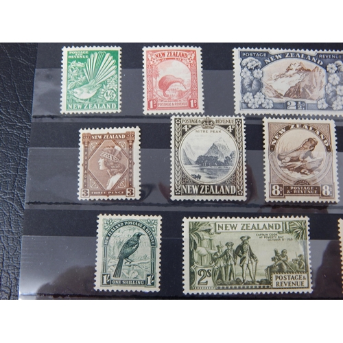 254 - New Zealand 1935-36 W43 part set, SG556,557,560b,561,562,565-569 Fine UM or LMH