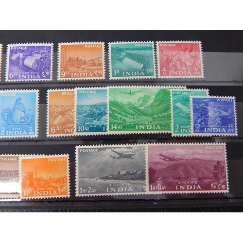 342 - India 1955 Five Year Plan set SG354/71 MH (cat £100)