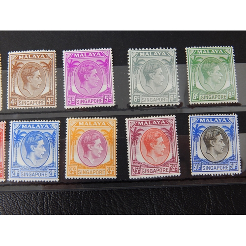 453 - SINGAPORE KGVI 1948 (B) perf1 ½ x 18 SG16-27 almost complete UMM (cat £80)