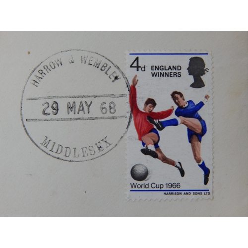 300 - European Cup Final Manchester United vs Benfica FC; Lisbon Cover dated 29 May 1968 signed by Matt Bu... 