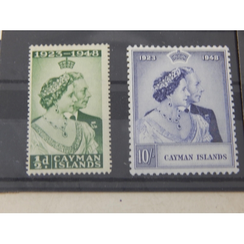 164 - Stunning collection of stamps from the Cayman Islands. Mostly mint hinged and
unmounted mint. Some b... 