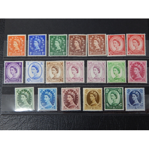 179 - GB QEll 1955 SG540/556 MH