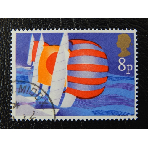 288 - GB 1975 Sailing 8p stamp with missing black error VFU.