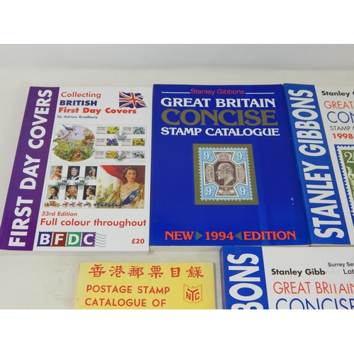 782 - Stanley Gibbons Great Britain Concise stamp catalogues, 1994, 1996 & 1998. A First
Day Cover col... 