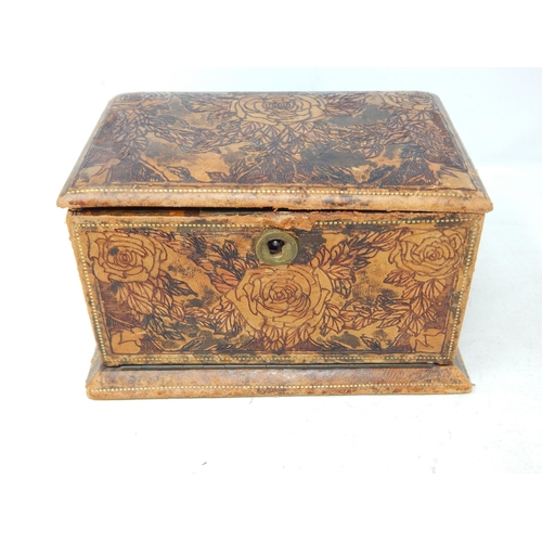 403 - Late Victorian Leather Clad Jewellery Box with Concertina Tiers: Complete with key.