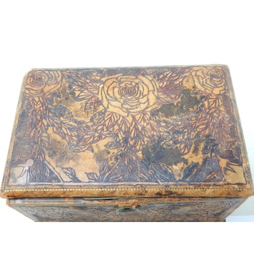 403 - Late Victorian Leather Clad Jewellery Box with Concertina Tiers: Complete with key.