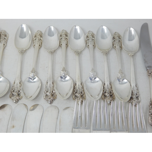 405 - Wallace Sterling Silver Grand Baroque Pattern Cutlery Purchased From Macy's New York Consisting of:
... 