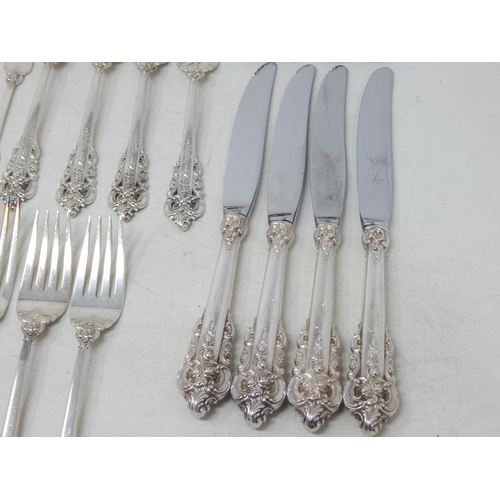 405 - Wallace Sterling Silver Grand Baroque Pattern Cutlery Purchased From Macy's New York Consisting of:
... 