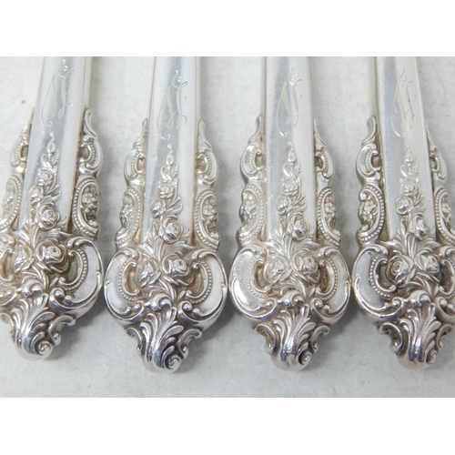 405 - Wallace Sterling Silver Grand Baroque Pattern Cutlery Purchased From Macy's New York Consisting of:
... 