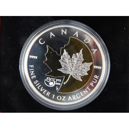 111 - Royal Canadian Mint 2013 25th Anniversary 1oz Silver Maple Leaf together with a 2014 Fine Silver Coi... 