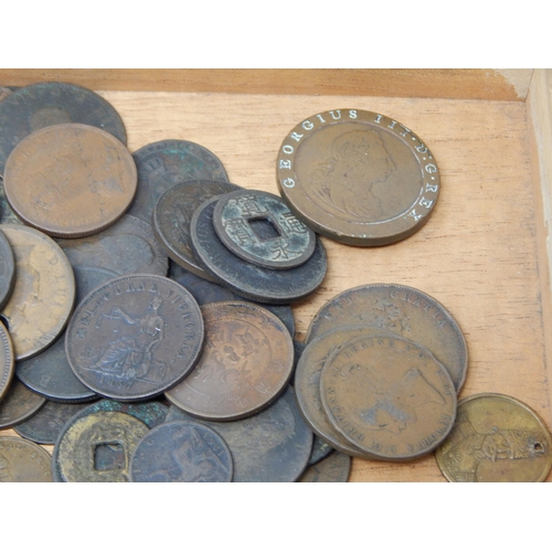 60 - Vintage cigar box containing a selection of early copper coinage including:  Australia Trade Token H... 