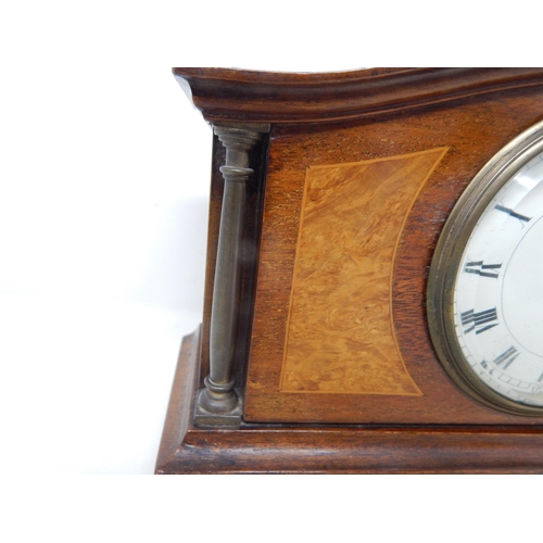 540 - 1920's Wooden Cased Mantel Clock with Brass Columns: Key wind with French Drum Movement. Complete wi... 