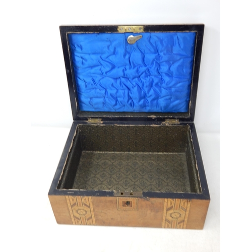 542 - Victorian Inlaid Domed Top Sewing Box: Measuring 29.5cm x 22.5cm x 14cm high