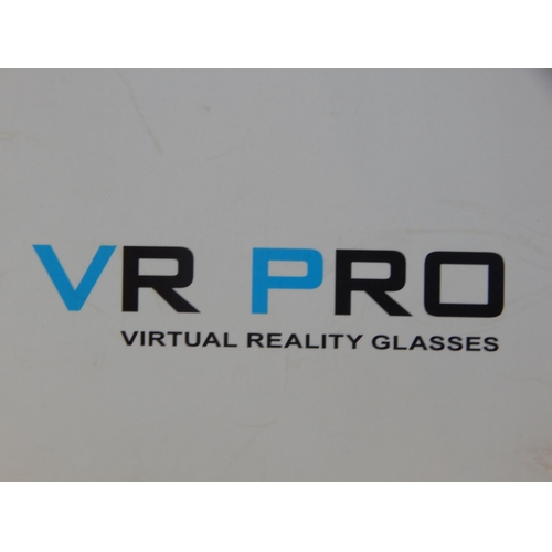 530 - VR Pro Virtual Reality Glasses (Boxed)