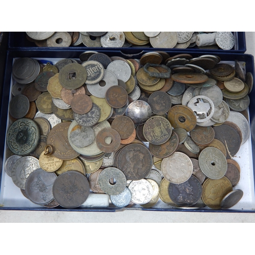 113 - Large Quantity of Unsorted C19th & Later Coinage, Medallions etc: Sorting will Reward