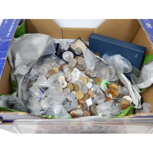 89 - Huge Quantity of Unsorted Coinage etc: Sorting will Reward