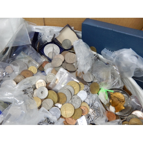 89 - Huge Quantity of Unsorted Coinage etc: Sorting will Reward