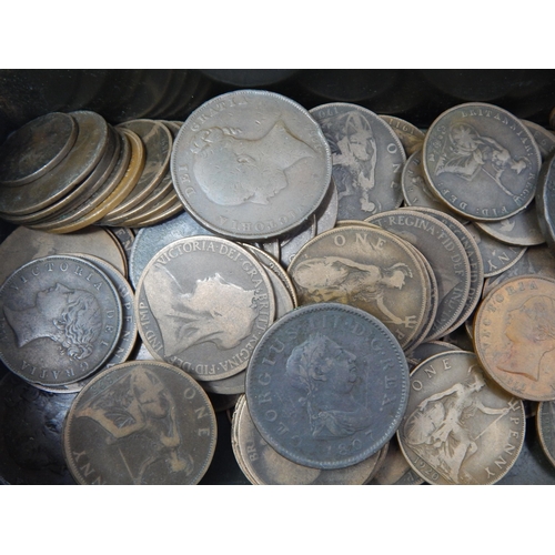 17 - Large collection of early Copper and Bronze coinage housed in vintage cash tin including George III ... 