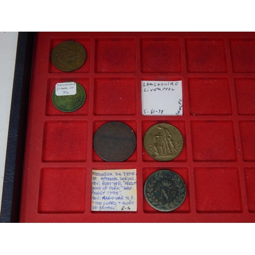 35 - A small collectors coin case containing a good selection of coins including some Silver items