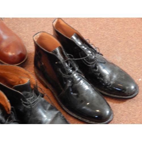 450 - 5 x Pairs of Military Boots Mainly Size 11 together with a Pair of Military Riding Boots.