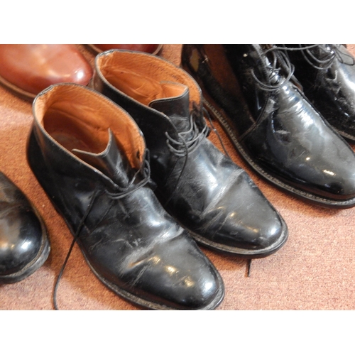 450 - 5 x Pairs of Military Boots Mainly Size 11 together with a Pair of Military Riding Boots.