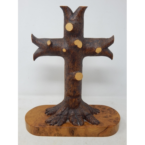 559 - A Quantity of Carved Wooden Items Including a Buddha, Hippo, Toad & Large Tree of Life/Crucifix toge... 