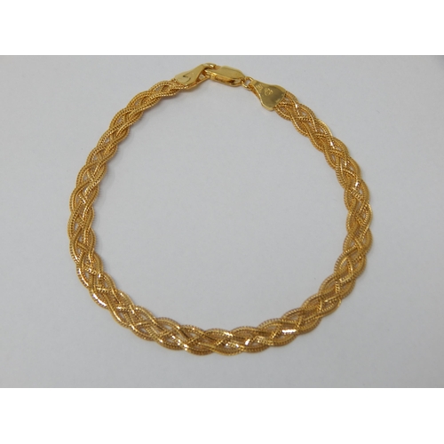 102 - 9ct Yellow Gold Bracelet: Length 18cm: Weight 3.3g