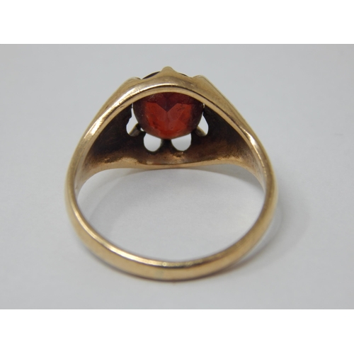 103 - 9ct Yellow Gold Ring Inset with a Garnet Estimated @ 2.0cts: Ring Size O: Gross weight 3.9g