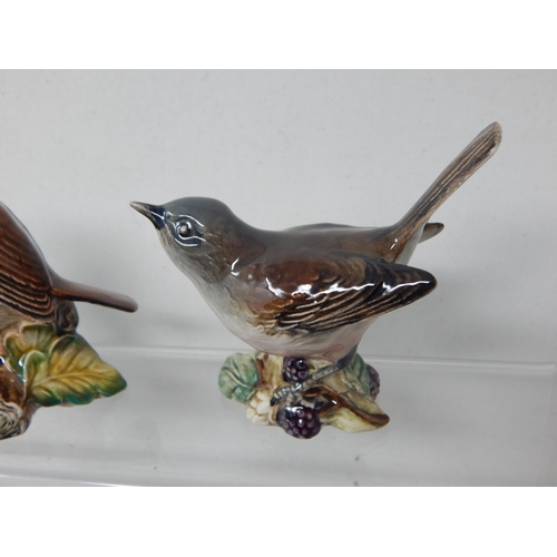 278 - A Collection of 10 Beswick Bird Figures Including: Grey Wagtail, Greenfinch, Robin, Whitethroat, Wre... 