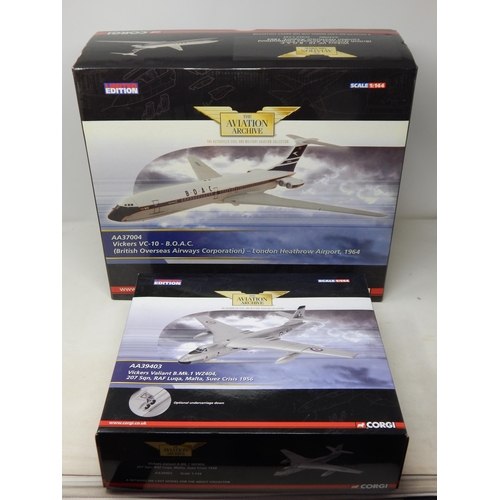 356 - CORGI: 1:44 Scale Models: Vickers VC-10 B.O.A.C, Vickers Valiant B.Mk1 WZ404 (Boxed)