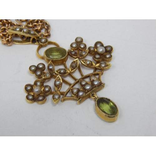 54 - Edwardian 15ct Gold Pendant Set with Peridot, Seed Pearl & en tremblant Peridot Drop on Gold Chain: ... 