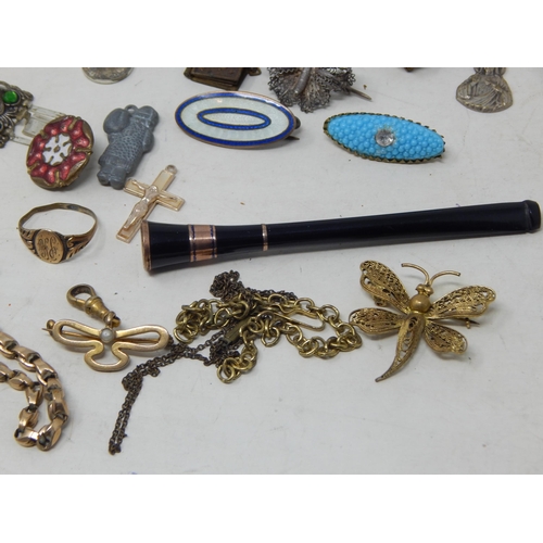 61 - A Quantity of Yellow Metal Items together with a Group of Costume Jewellery, Cufflinks etc (lot)