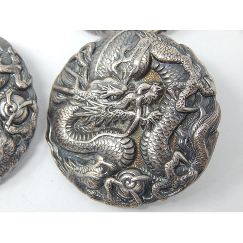 81 - A Set of 6 Large Early C20th Chinese Sterling Silver Buttons (4cm) diameter cast with dragons by Art... 