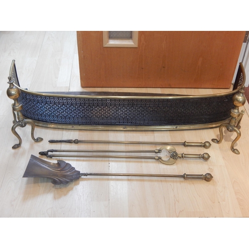 526 - Antique Brass Fire Dogs, Tools & Fender (103cm wide)