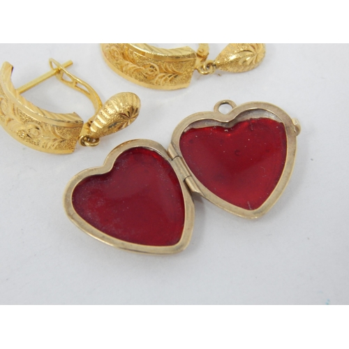 190 - A Pair of Gold Earrings marked 75% together with a 9ct Gold Double Sided Locket: Gross weight 3.29g